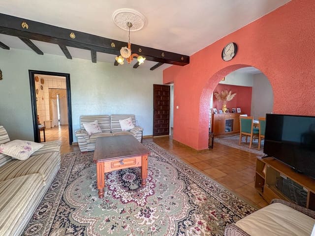 4 bedroom Villa for sale in Los Balcones - € 425,000 (Ref: 9486530)