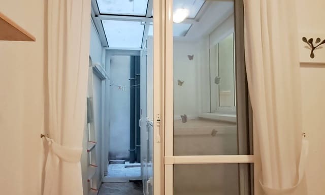 Apartamento de 2 habitaciones en Avenida Habaneras - Curva de Palangre, Torrevieja en venta con garaje - 149.000 € (Ref: 9486531)