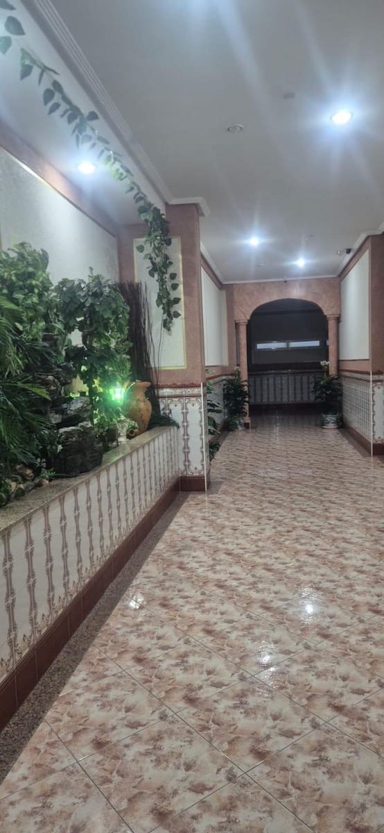 2 Zimmer Apartment zu verkaufen in Torrevieja - 174.000 € (Ref: 9486533)