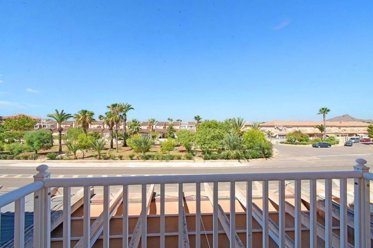 2 bedroom Apartment for sale in Los Urrutias with pool - € 159,900 (Ref: 9486541)