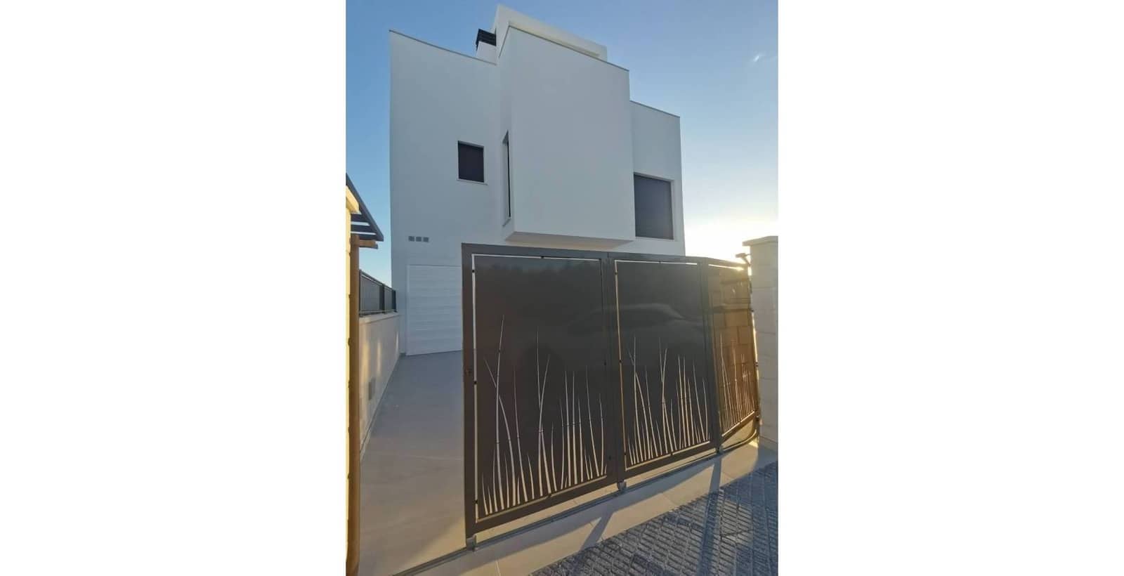 5 bedroom Villa for sale in Los Montesinos - € 780,000 (Ref: 9486546)