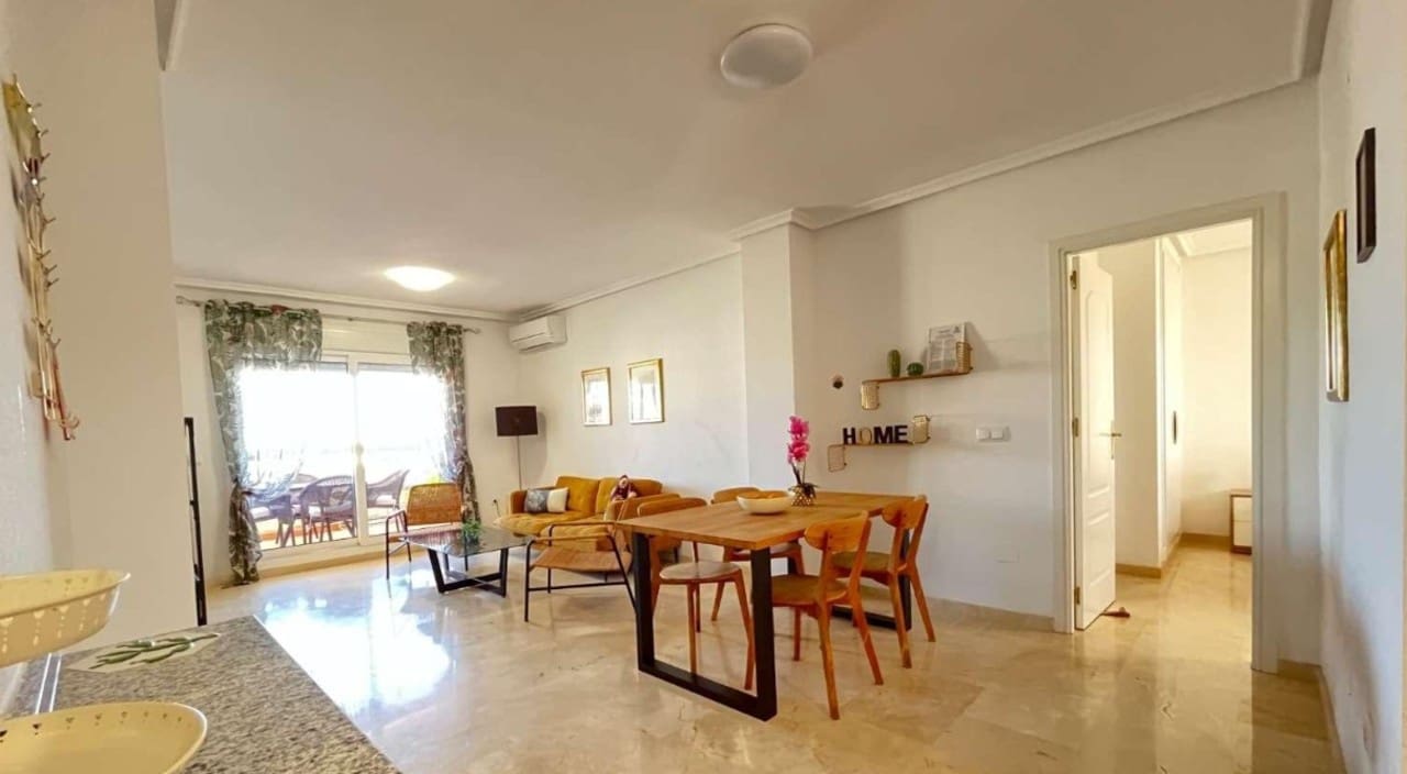 Apartamento de 2 habitaciones en Playa Flamenca en venta con garaje - 189.900 € (Ref: 9516149)