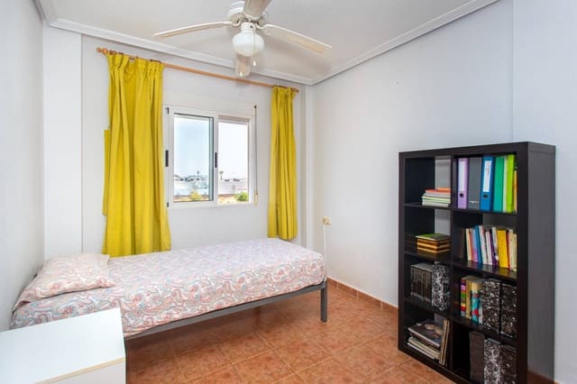 2 soverom Bungalow til salgs i Punta Prima, Orihuela med svømmebasseng - € 188 700 (Ref: 9516157)