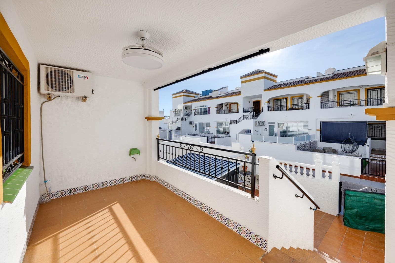 2 camera da letto Bungalow in vendita in Orihuela con piscina - 109.999 € (Rif: 9516163)