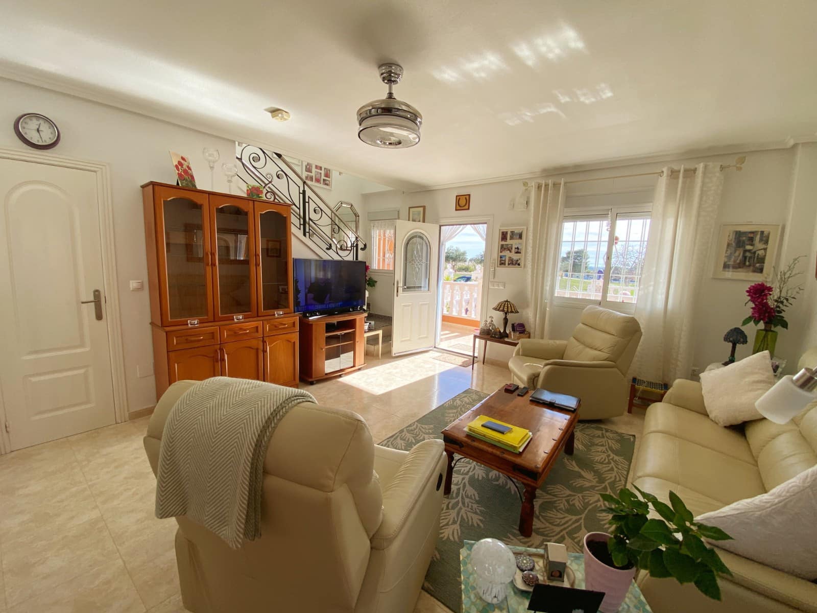 3 bedroom Semi-detached Villa for sale in Ciudad Quesada with pool - € 240,000 (Ref: 9516173)