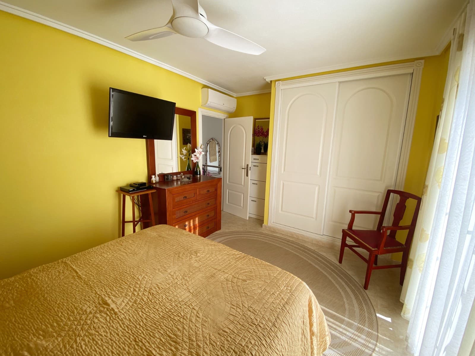 3 bedroom Semi-detached Villa for sale in Ciudad Quesada with pool - € 240,000 (Ref: 9516173)