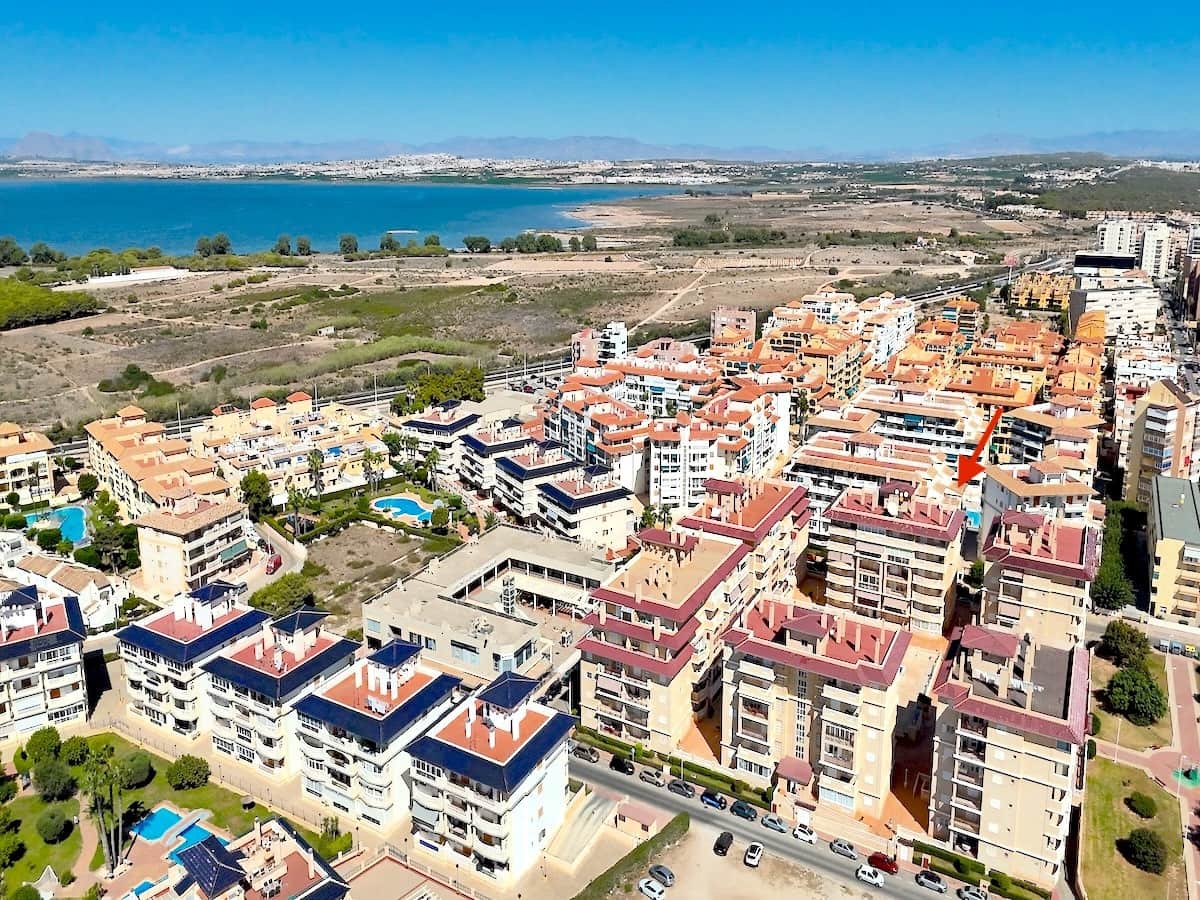 1 makuuhuone Huoneisto myytävänä paikassa Torrevieja - 139 000 € (Ref: 9516179)