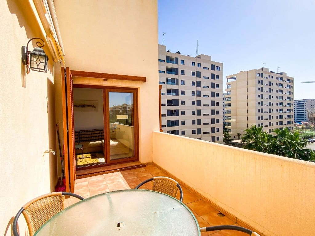 2 bedroom Apartment for sale in Orihuela - € 270,000 (Ref: 9516185)