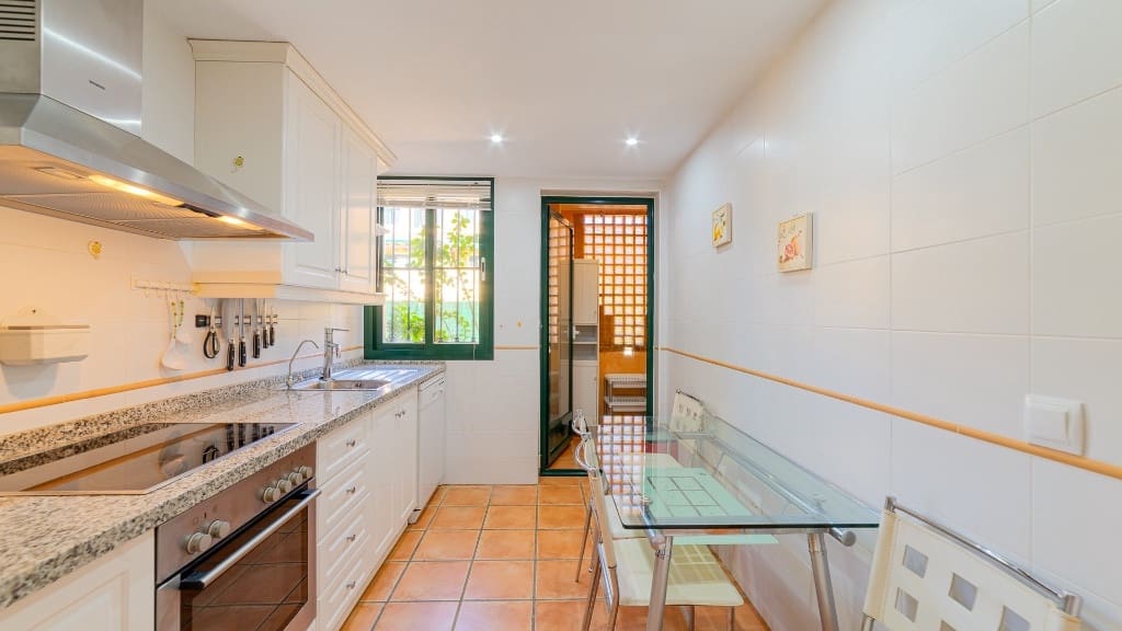 3 bedroom Townhouse for sale in Finestrat - € 349,000 (Ref: 9516186)