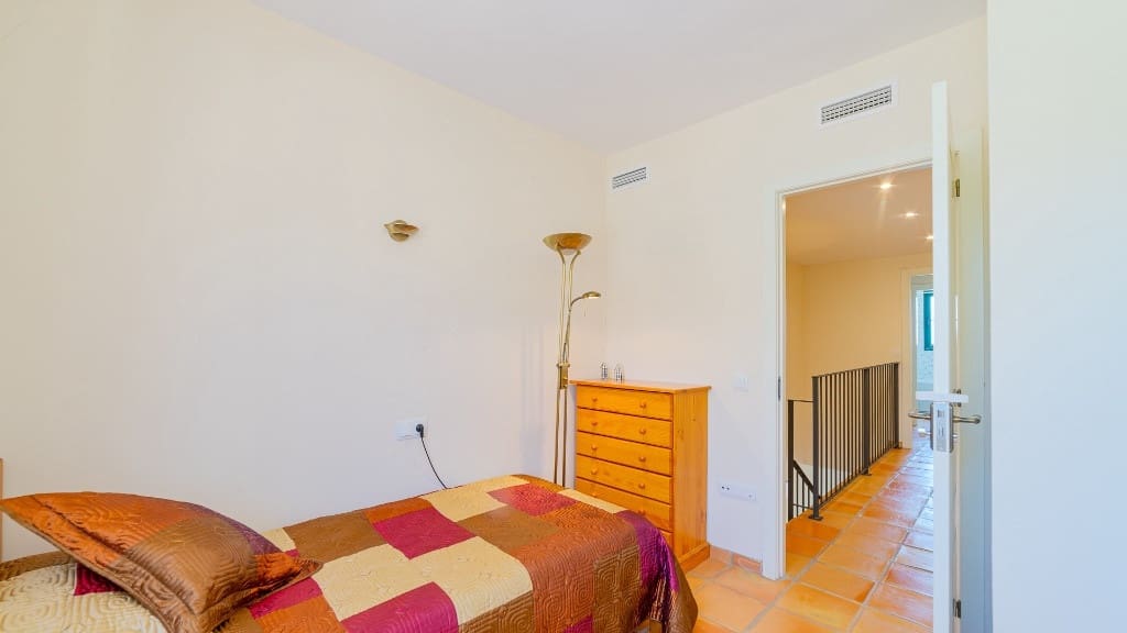 3 bedroom Townhouse for sale in Finestrat - € 349,000 (Ref: 9516186)