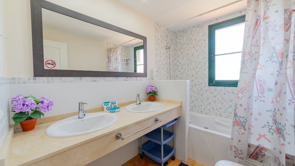 3 bedroom Townhouse for sale in Finestrat - € 349,000 (Ref: 9516186)