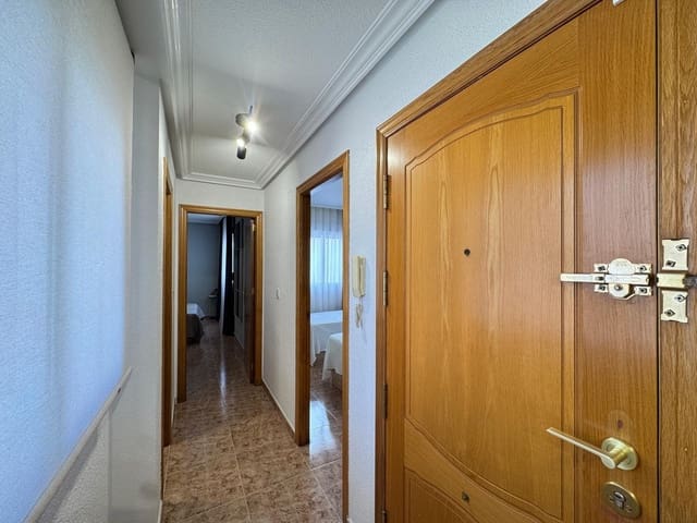 2 bedroom Penthouse for sale in Puerto Deportivo, Torrevieja - € 169,900 (Ref: 9516190)