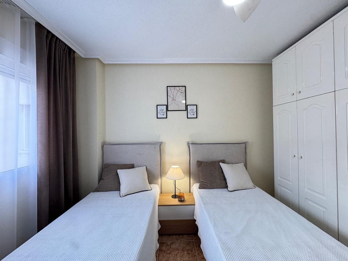 2 bedroom Penthouse for sale in Torrevieja - € 169,900 (Ref: 9516190)