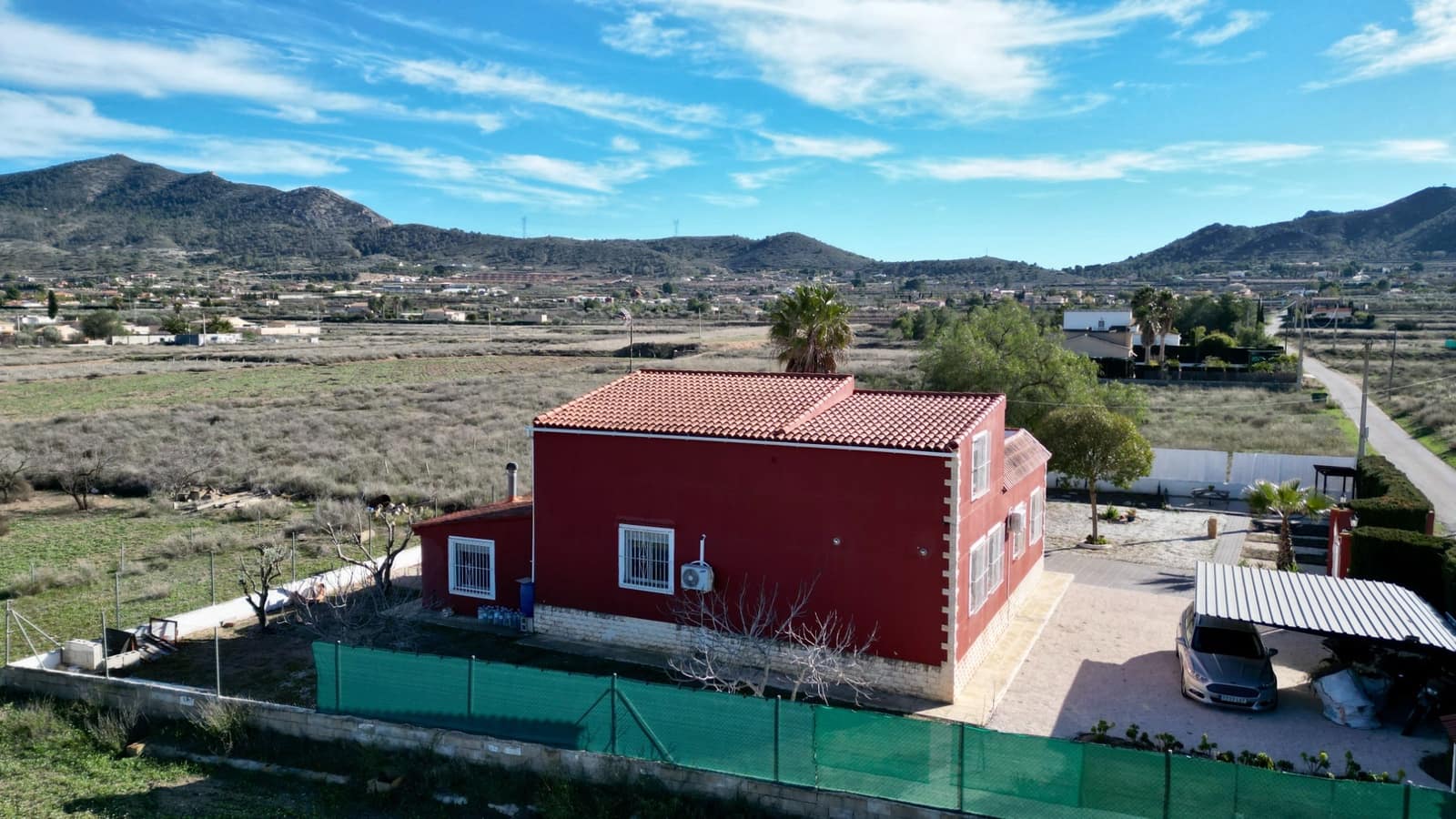 4 Zimmer Villa zu verkaufen in Hondon de los Frailes mit Pool Garage - 274.950 € (Ref: 9516193)