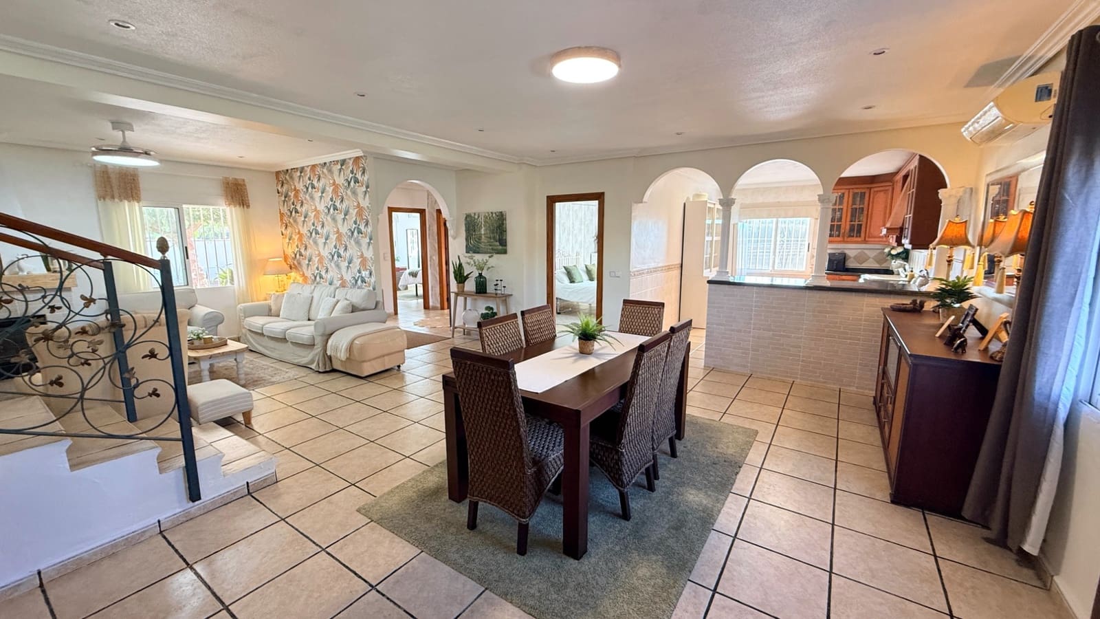 4 Zimmer Villa zu verkaufen in Hondon de los Frailes mit Pool Garage - 274.950 € (Ref: 9516193)