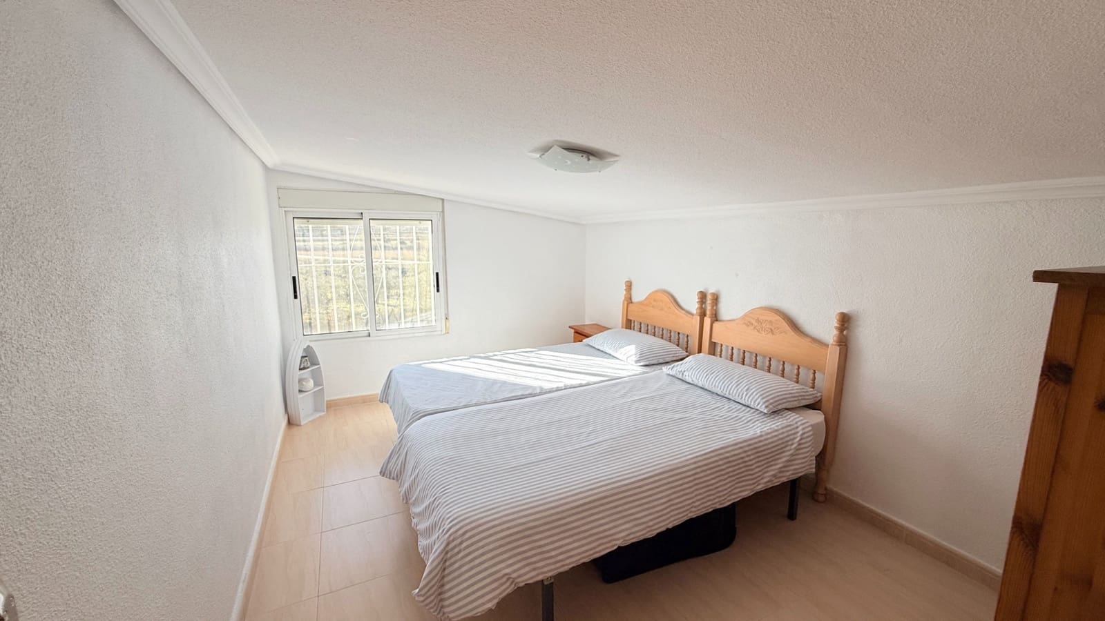 4 Zimmer Villa zu verkaufen in Hondon de los Frailes mit Pool Garage - 274.950 € (Ref: 9516193)