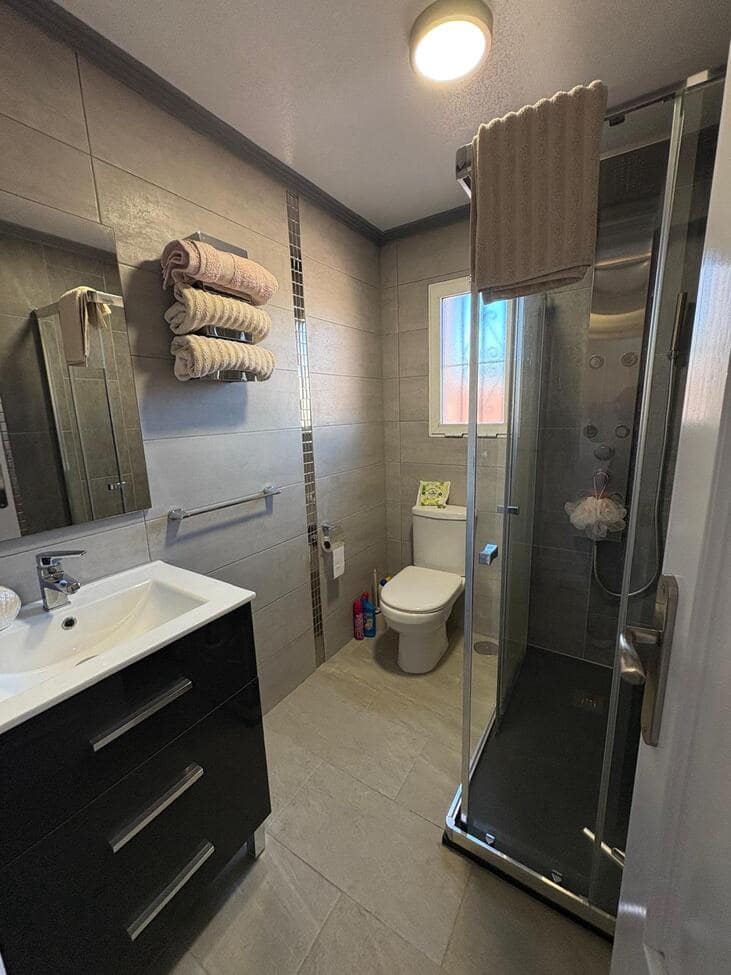 3 soverom Penthouse til salgs i Playa Flamenca med svømmebasseng garasje - € 185 000 (Ref: 9534392)