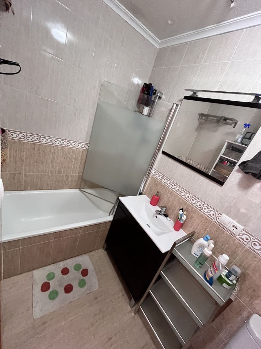 3 quarto Moradia para venda em Gea y Truyols com piscina - 214 900 € (Ref: 9534393)