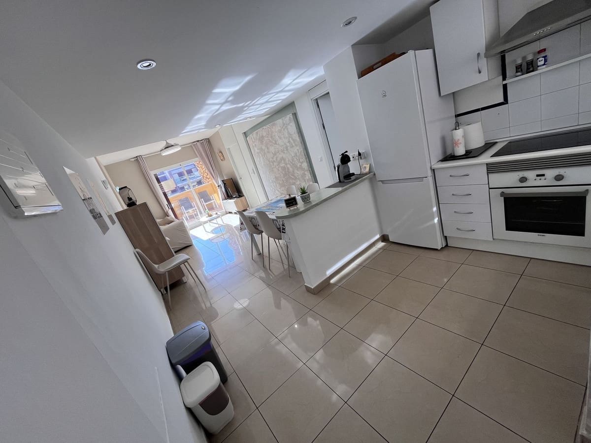 2 bedroom Apartment for sale in Orihuela with pool garage - € 244,900 (Ref: 9534395)