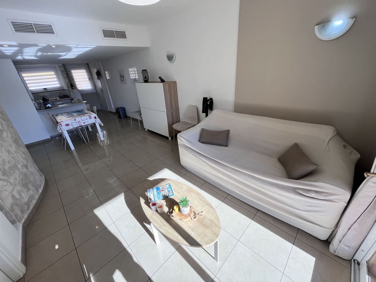 2 bedroom Apartment for sale in Orihuela with pool garage - € 244,900 (Ref: 9534395)