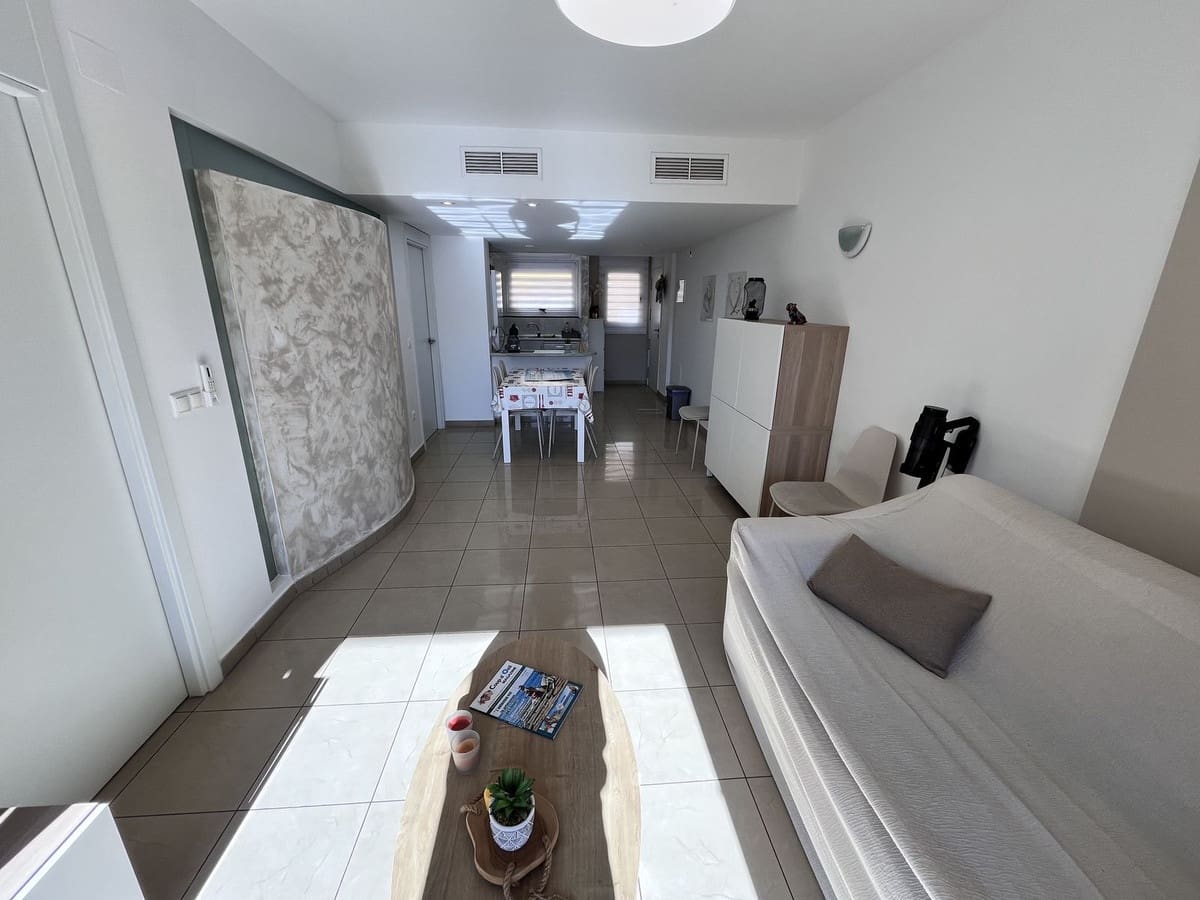 2 bedroom Apartment for sale in Orihuela with pool garage - € 239,000 (Ref: 9534395)