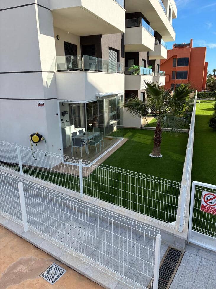 2 quarto Apartamento para venda em Villamartin com piscina garagem - 269 000 € (Ref: 9539750)