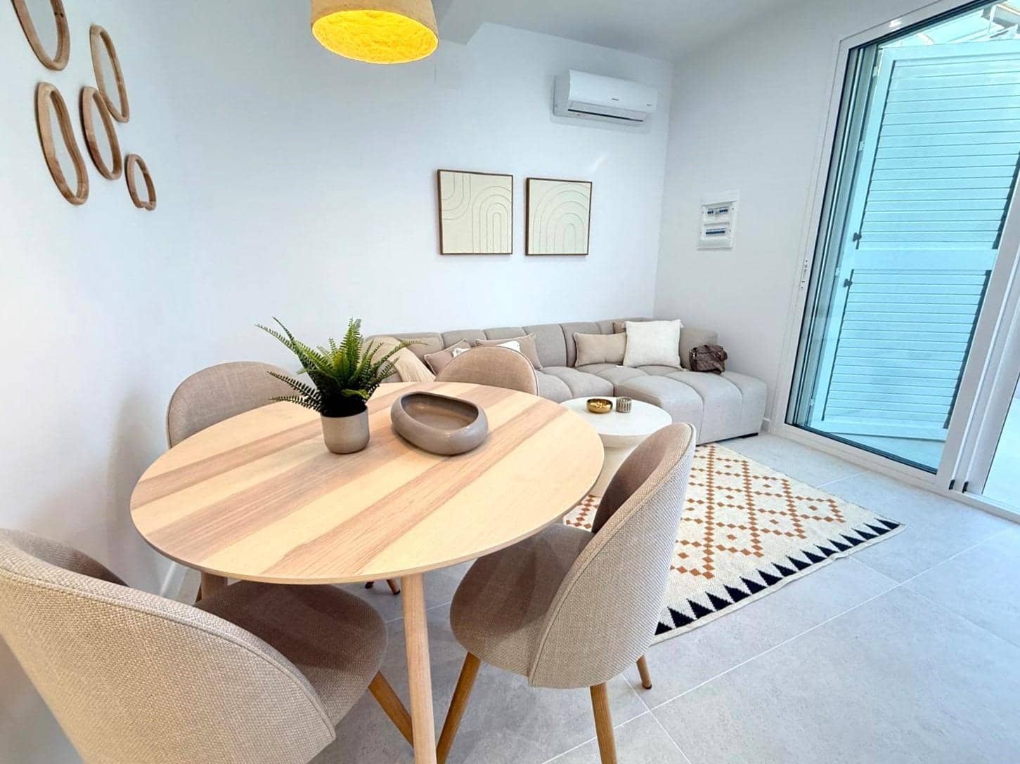 2 sypialnia Willa na sprzedaż w Torrevieja - 149 000 € (Ref: 9539758)