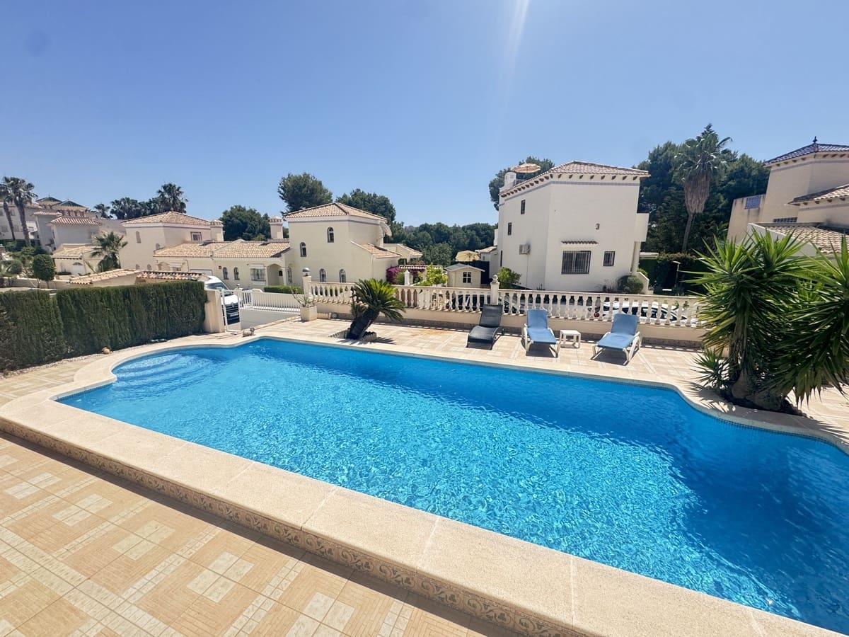 3 chambre Villa/Maison à vendre à Las Ramblas Golf avec piscine - 465 000 € (Ref: 9539761)