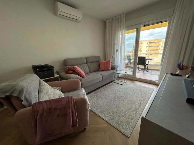 2 quarto Penthouse para venda em Puerto Deportivo, Torrevieja - 179 900 € (Ref: 9559194)