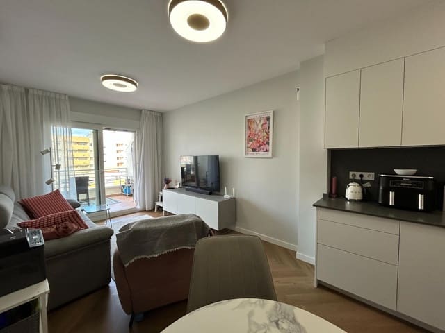 2 soverom Penthouse til salgs i Puerto Deportivo, Torrevieja - € 169 900 (Ref: 9559194)