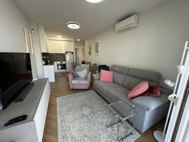 2 soverom Penthouse til salgs i Puerto Deportivo, Torrevieja - € 169 900 (Ref: 9559194)