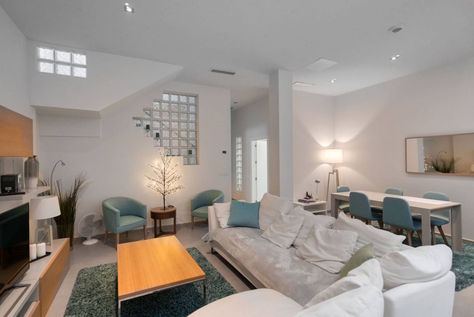 5 Zimmer Villa zu verkaufen in Torrevieja mit Pool Garage - 549.000 € (Ref: 9559199)