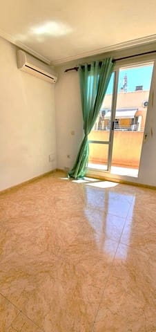 Ático de 2 habitaciones en El Molino, Torrevieja en venta con piscina - 137.900 € (Ref: 9559201)