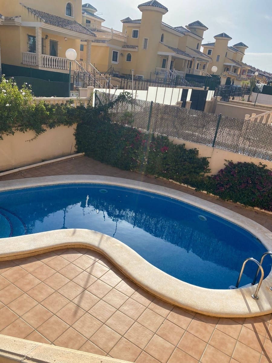 3 quarto Moradia para venda em Orihuela Costa com piscina - 355 000 € (Ref: 9559206)