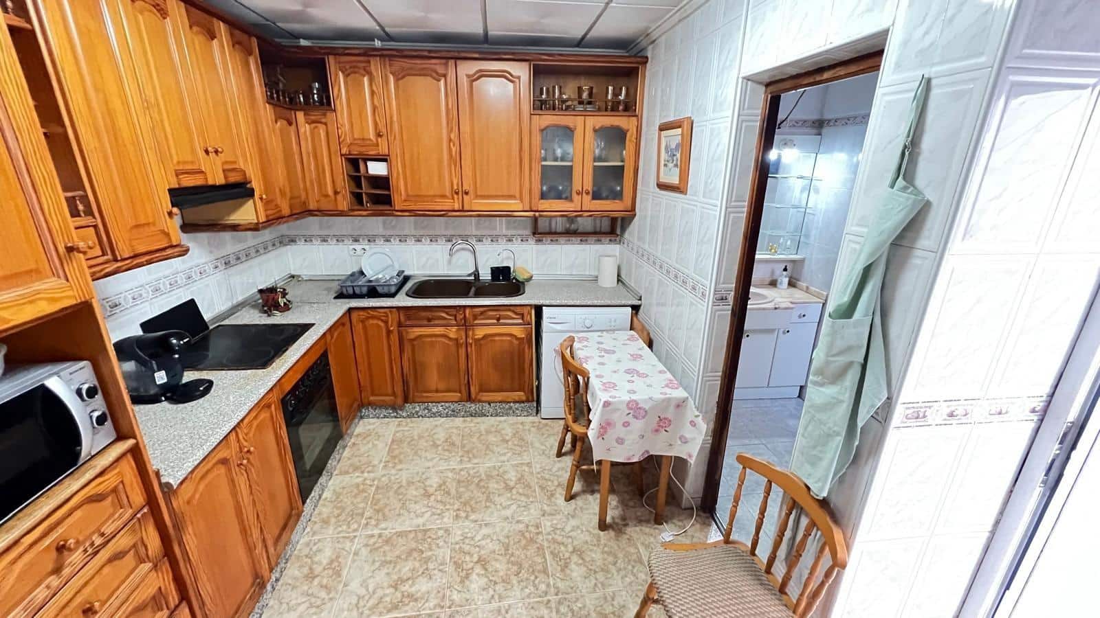4 slaapkamer Appartement te koop in Torrevieja - € 165.000 (Ref: 9559211)