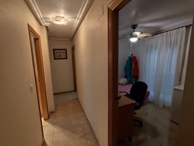 4 chambre Appartement à vendre à Las Piscinas Naturales, Torrevieja - 169 900 € (Ref: 9559216)