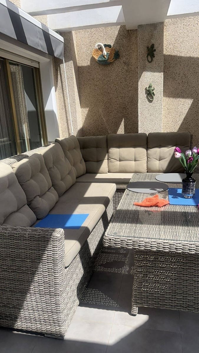 Ático de 3 habitaciones en Torrevieja en venta - 271.000 € (Ref: 9559223)