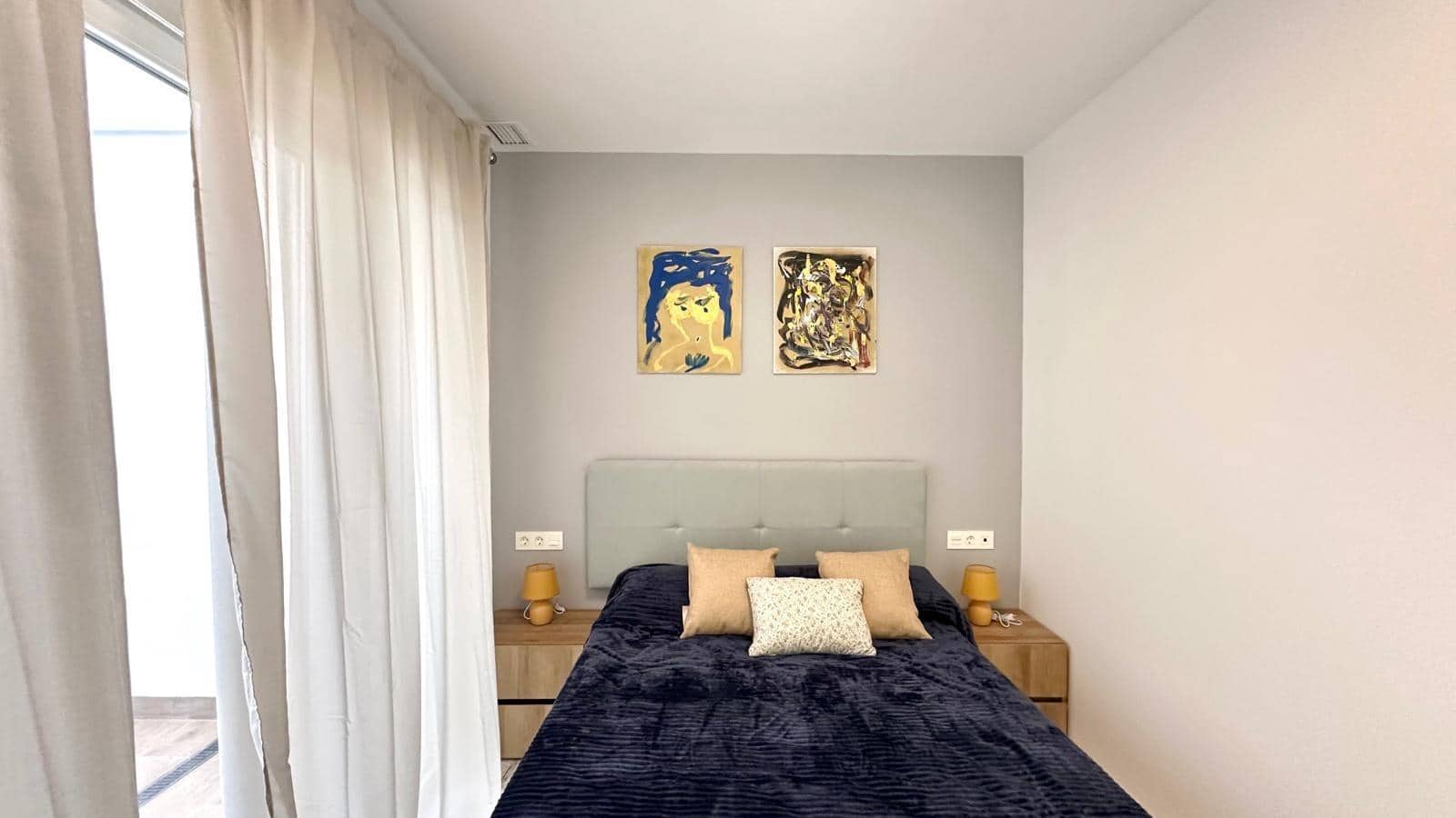 Apartamento de 2 habitaciones en Torrevieja en venta - 235.000 € (Ref: 9559230)