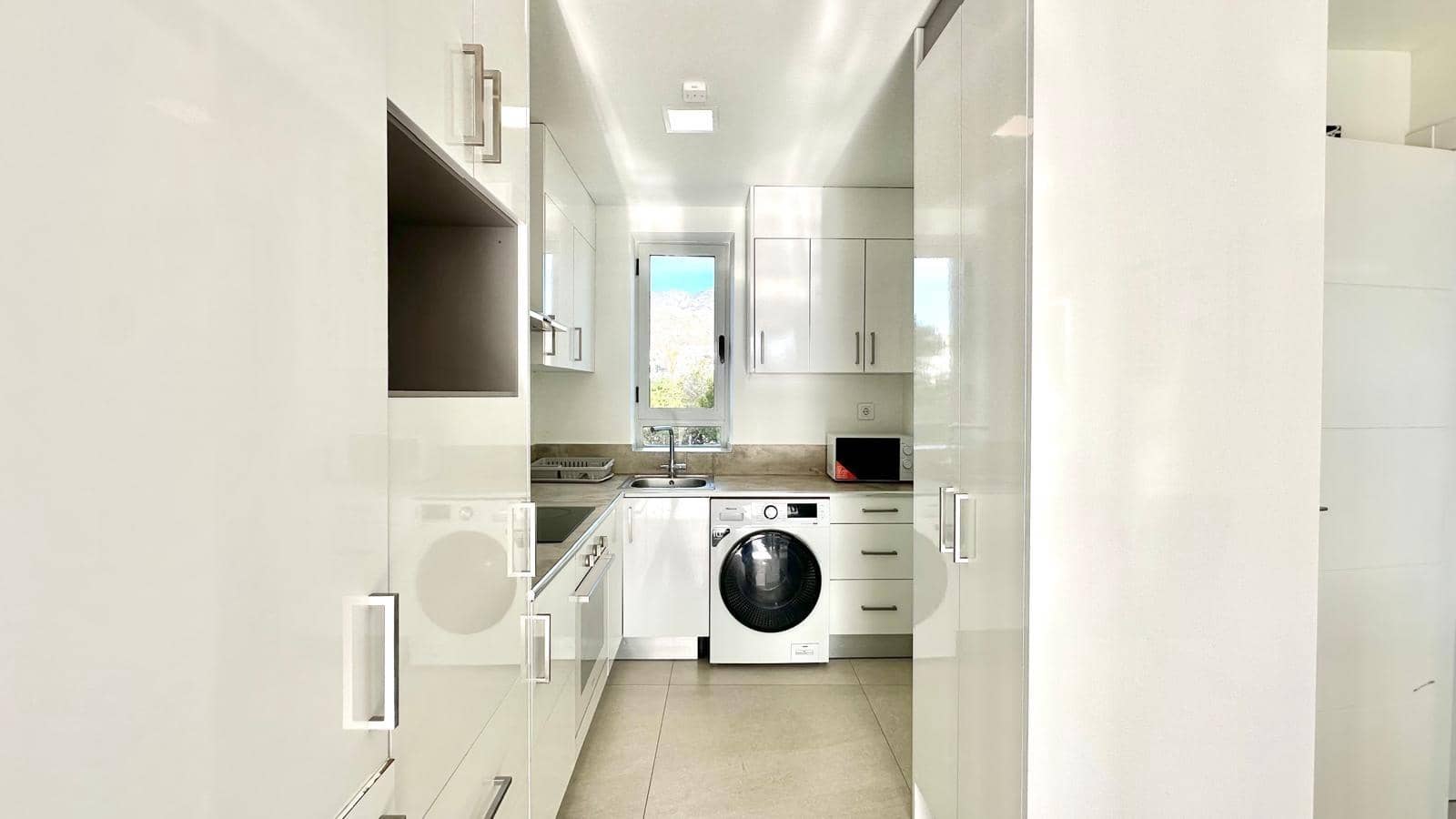 2 Zimmer Apartment zu verkaufen in Finestrat mit Pool - 300.000 € (Ref: 9559231)