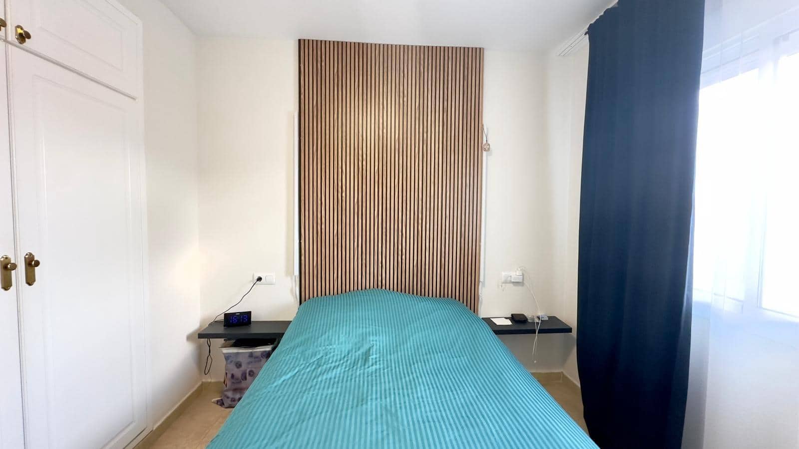 Bungalow de 2 habitaciones en Torrevieja en venta con piscina - 199.900 € (Ref: 9559234)