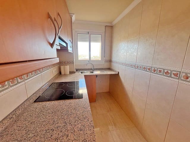 2 slaapkamer Penthouse te koop in Puerto Deportivo, Guardamar del Segura met garage - € 225.000 (Ref: 9559236)