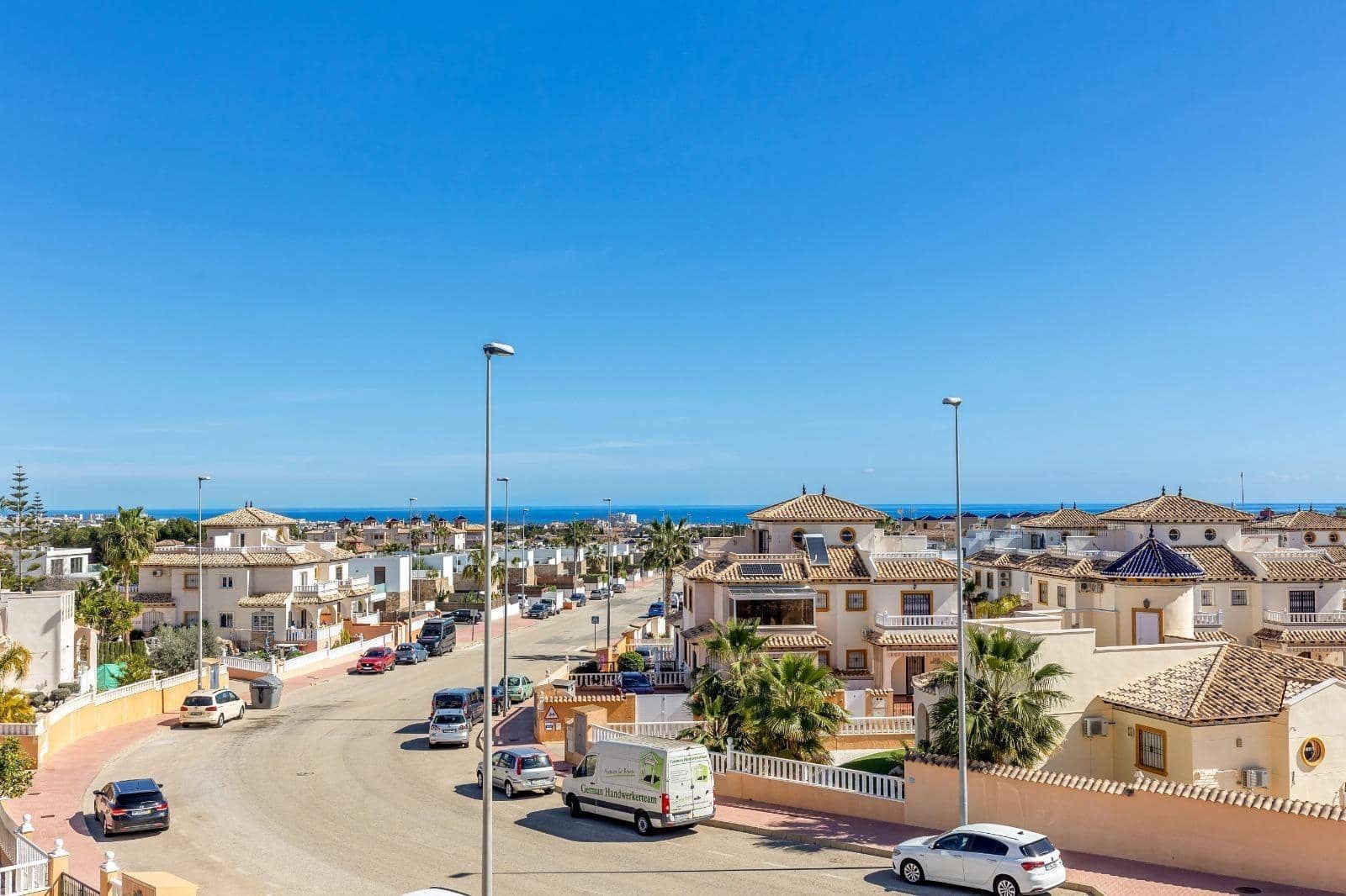2 soveværelse Semi-Rækkehus til salg i Cabo Roig med swimmingpool - € 252.500 (Ref: 9559240)