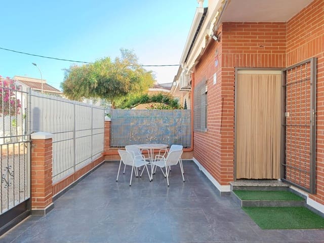 3 slaapkamer Halfvrijstaande villa te koop in Los Cuarteros, San Pedro del Pinatar - € 240.000 (Ref: 9559242)