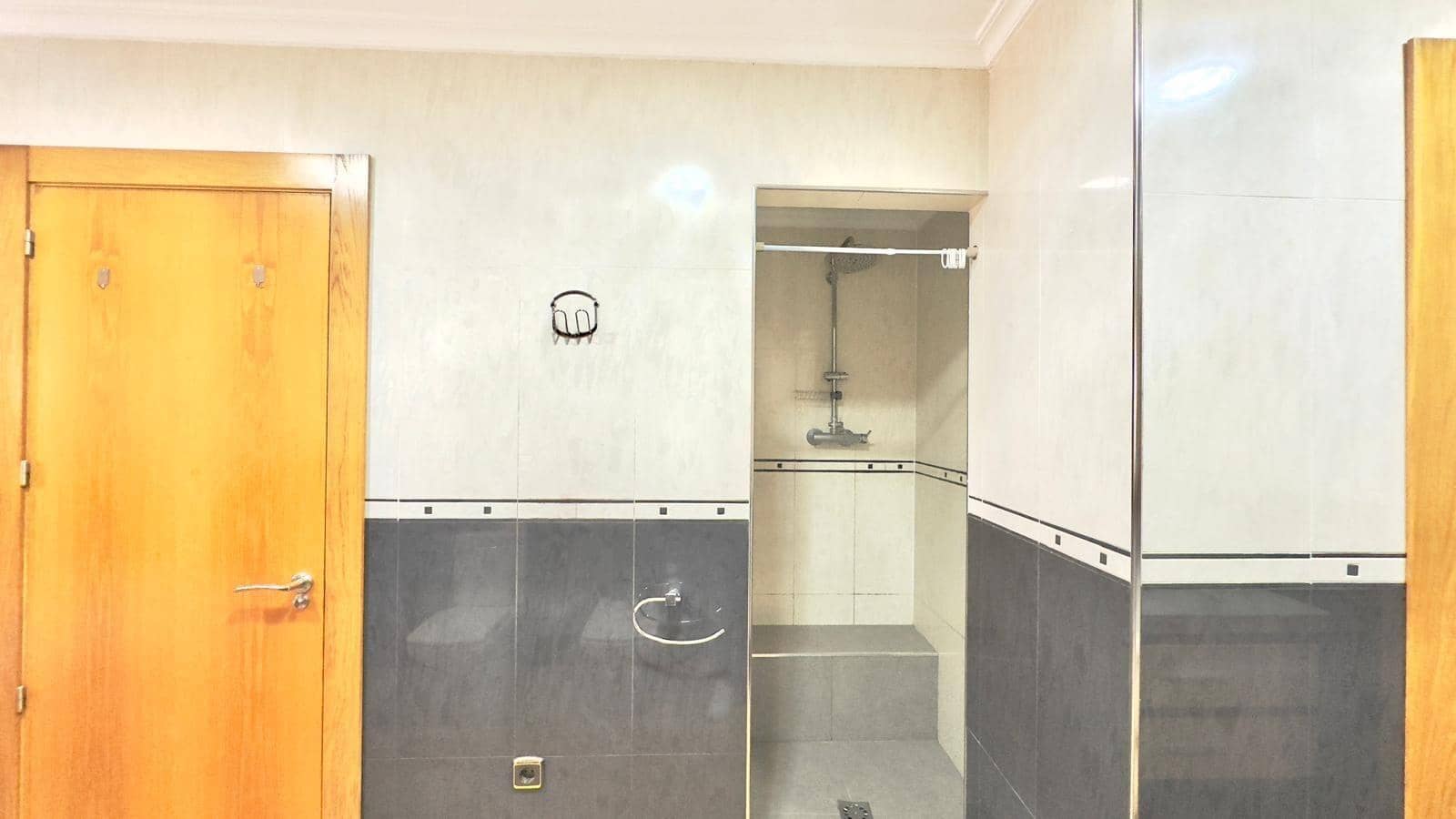 3 Zimmer Apartment zu verkaufen in Torrevieja - 194.900 € (Ref: 9559243)