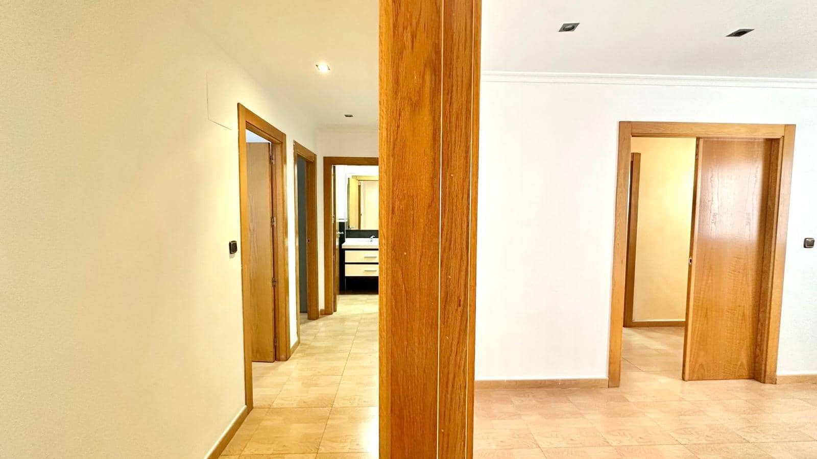 3 Zimmer Apartment zu verkaufen in Torrevieja - 194.900 € (Ref: 9559243)