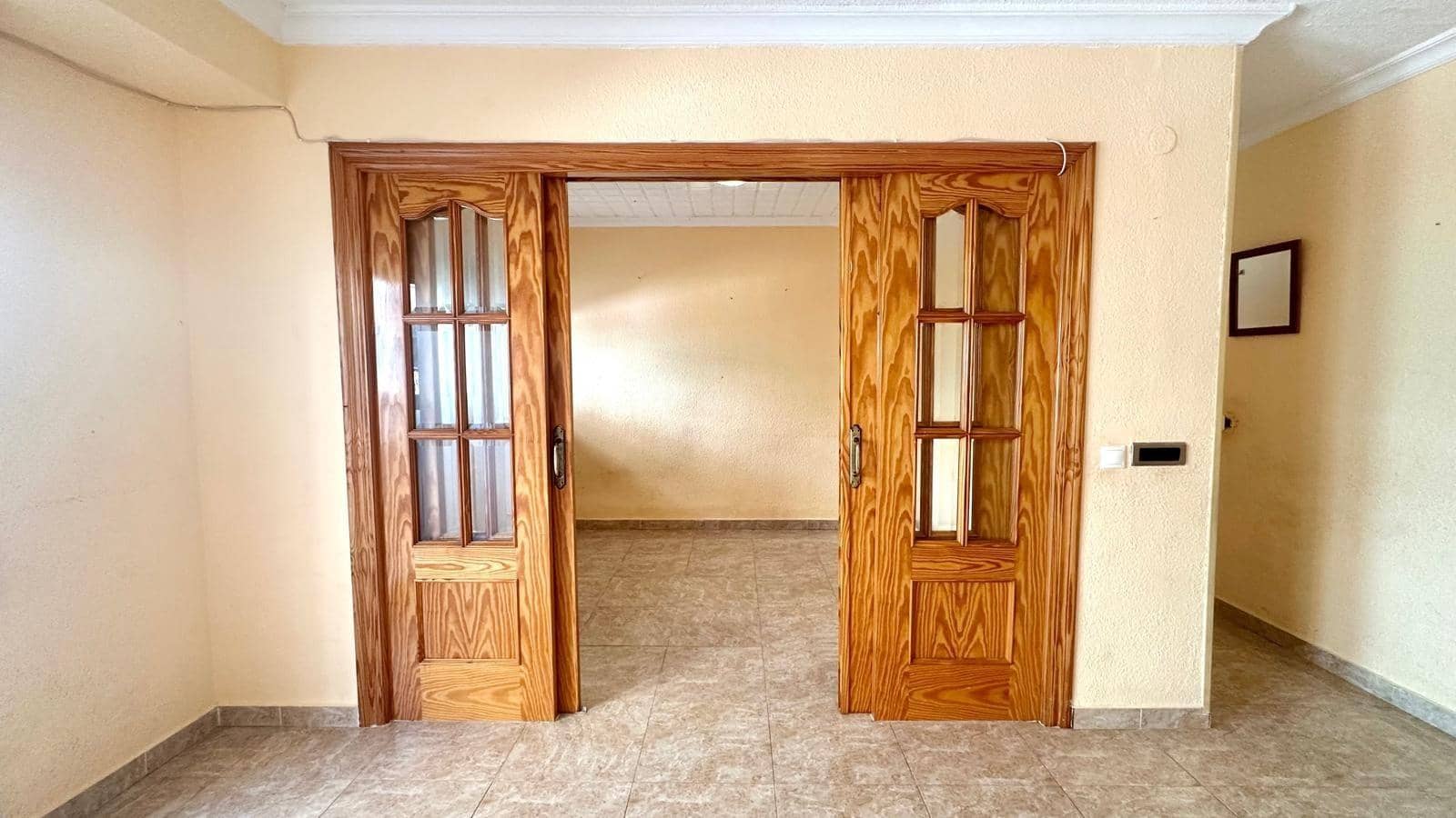 Apartamento de 3 habitaciones en Torrevieja en venta - 139.900 € (Ref: 9559244)