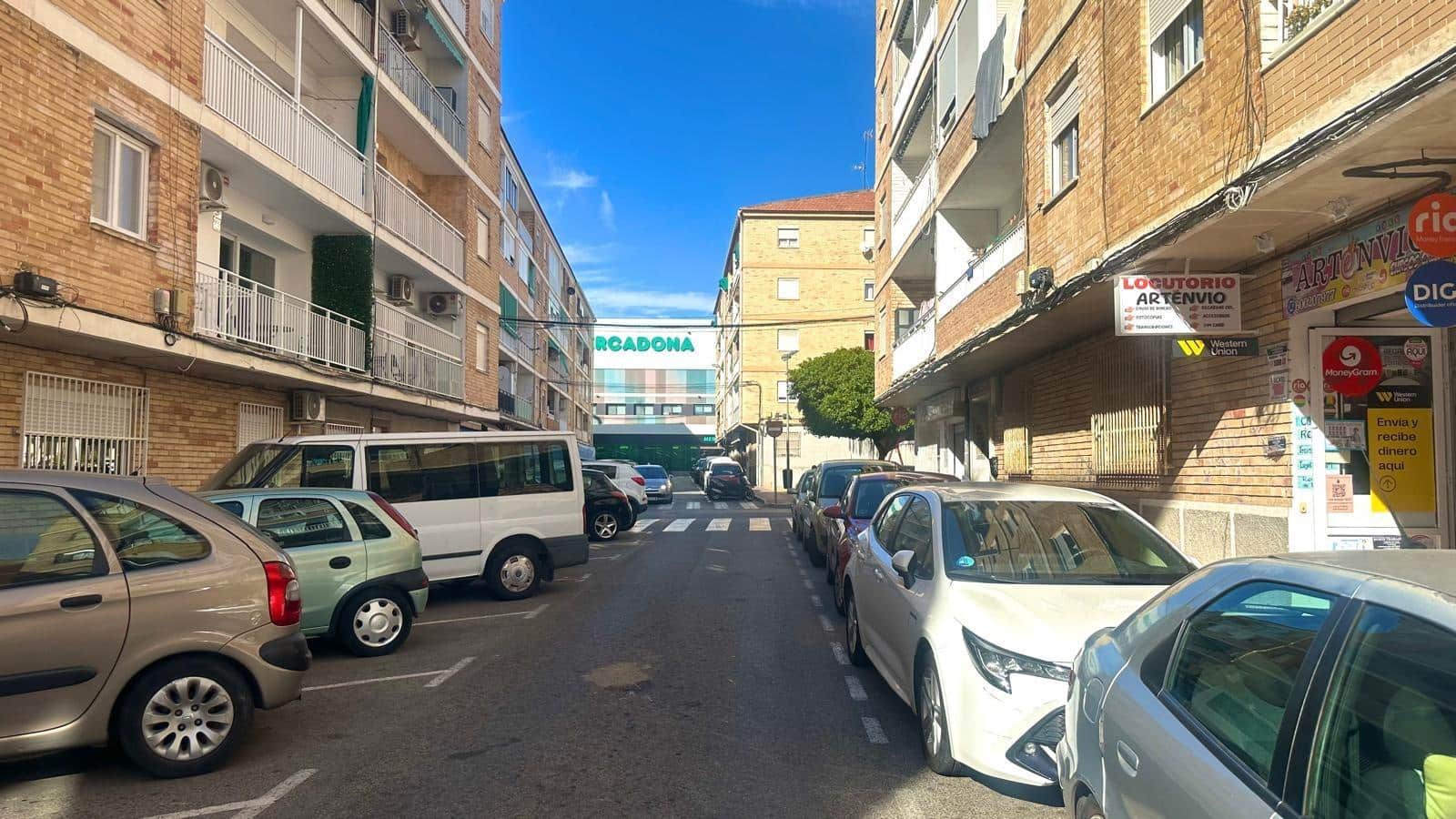 Apartamento de 3 habitaciones en Torrevieja en venta - 139.900 € (Ref: 9559244)