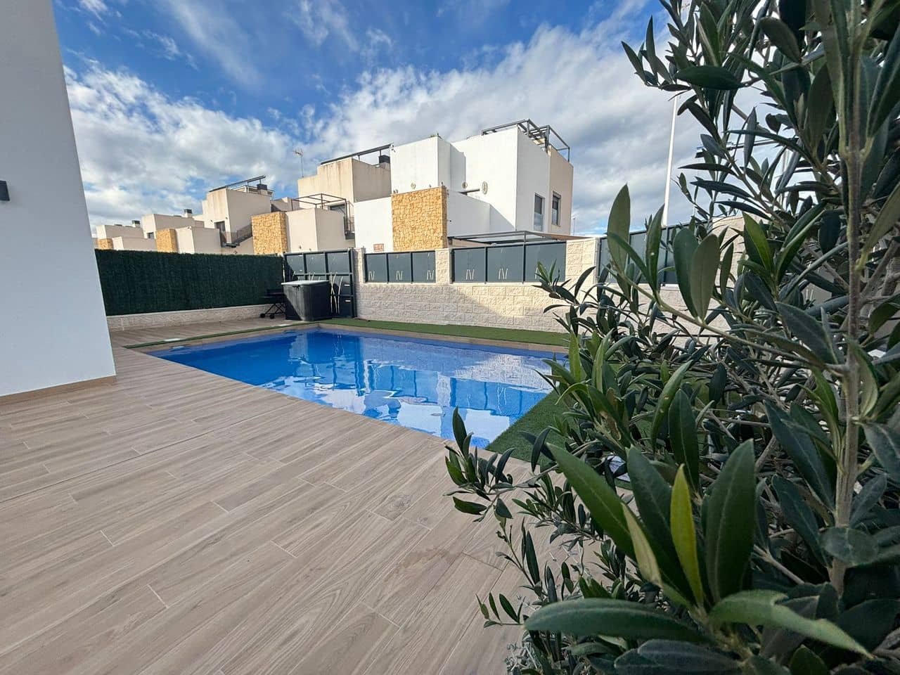 4 sovrum Villa till salu i Ciudad Quesada - 525 000 € (Ref: 9559255)