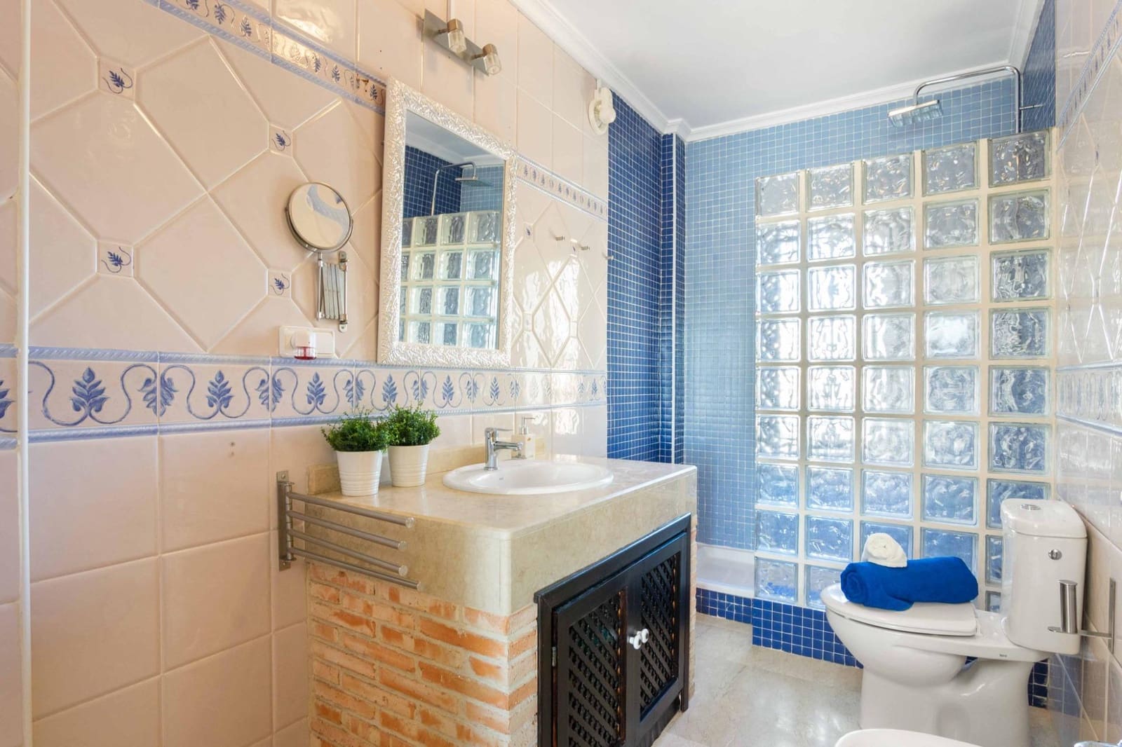 Casa de 5 habitaciones en Orihuela Costa en venta con piscina garaje - 350.000 € (Ref: 9559256)