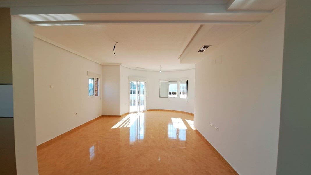 3 soveværelse Finca/Landehus til salg i Catral med garage - € 365.000 (Ref: 9564950)